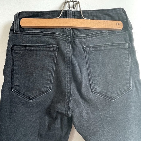 Just Black | high waisted destroyed knee skinny jeans - Picture 8 of 11